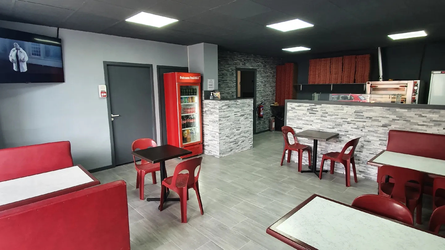 pizzeria la Petite Napoli · Photos 3